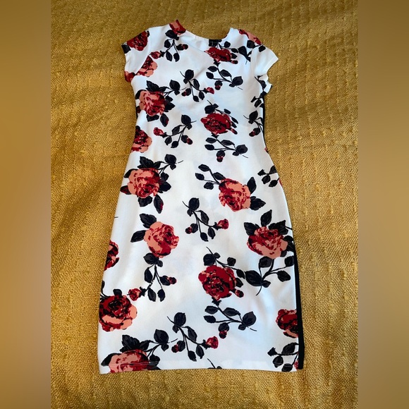 Floral Crave fame Dress - Picture 6 of 6